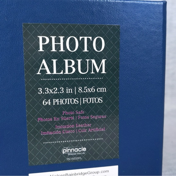 Free w/$15 purchase Mini Photo Album for 3.3” x 2.3” photos - Picture 5 of 6